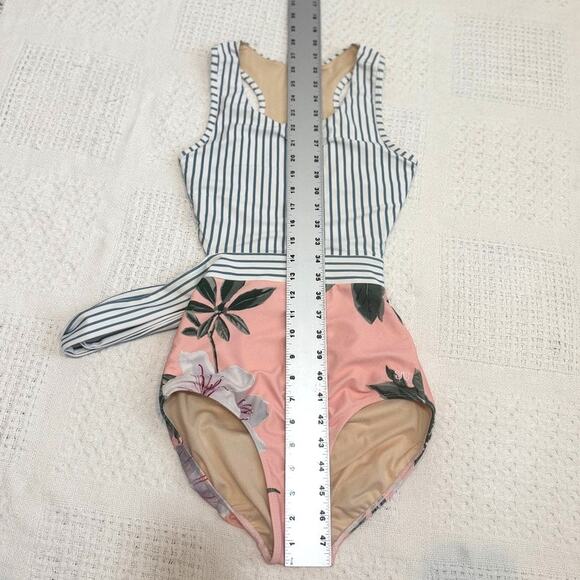 Albion XS Fit Island Fever back tie one piece swimsuit SW 3005 - Picture 3 of 11